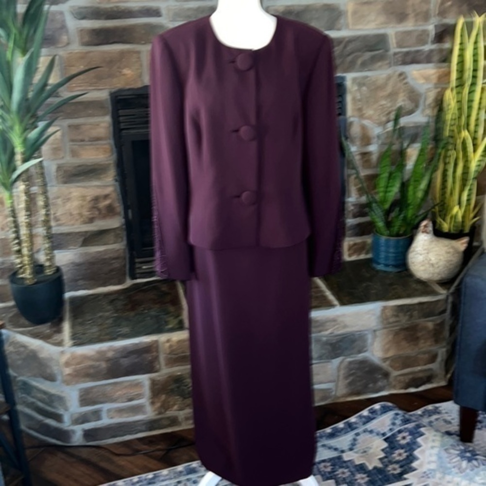 Laggy London Suit Jack And Long Skirt